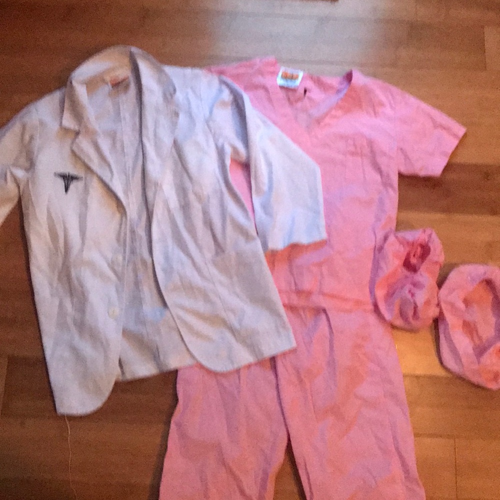 Girls Doctor outfit size 4-6